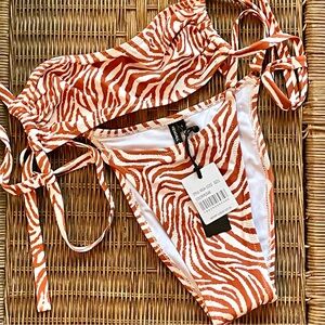 SOLD‼️ NWT Kendall + Kylie Bikini